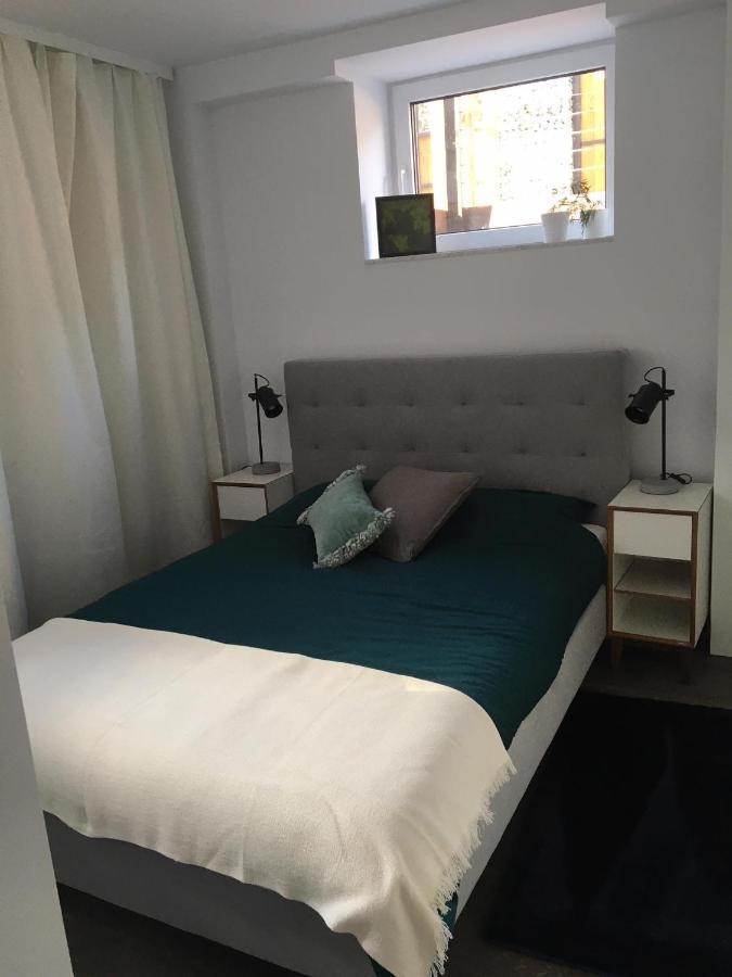 Luksusowy Apartament Pod Lasem, Otwock -Shared Garden, Sauna, Wood Hot Tub! Hot Tub Seasonal! Ngoại thất bức ảnh