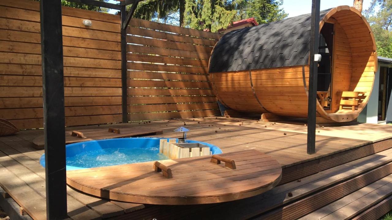 Luksusowy Apartament Pod Lasem, Otwock -Shared Garden, Sauna, Wood Hot Tub! Hot Tub Seasonal! Ngoại thất bức ảnh