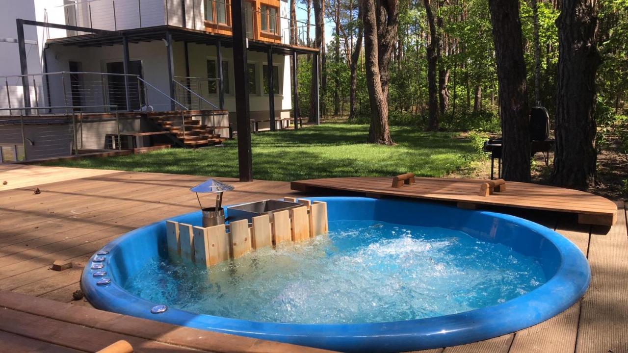 Luksusowy Apartament Pod Lasem, Otwock -Shared Garden, Sauna, Wood Hot Tub! Hot Tub Seasonal! Ngoại thất bức ảnh
