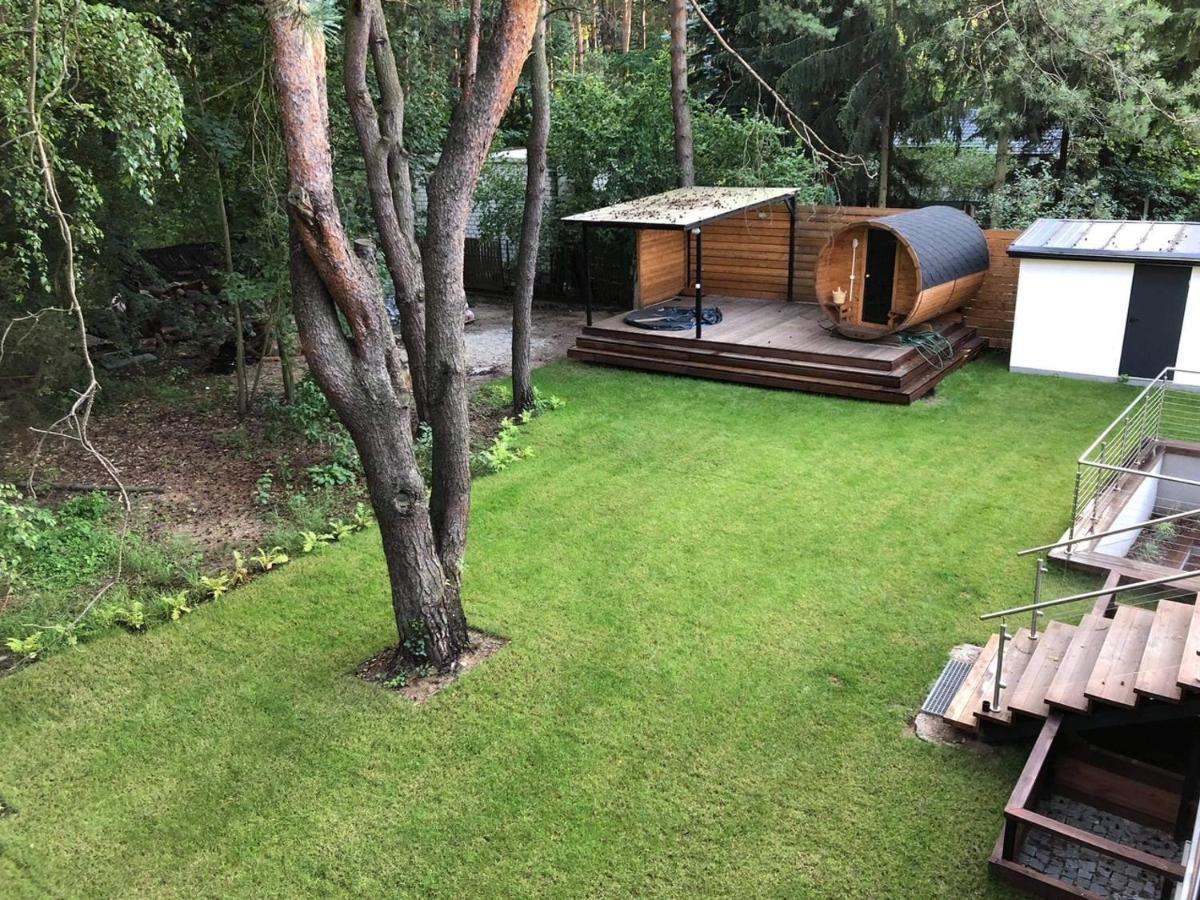 Luksusowy Apartament Pod Lasem, Otwock -Shared Garden, Sauna, Wood Hot Tub! Hot Tub Seasonal! Ngoại thất bức ảnh
