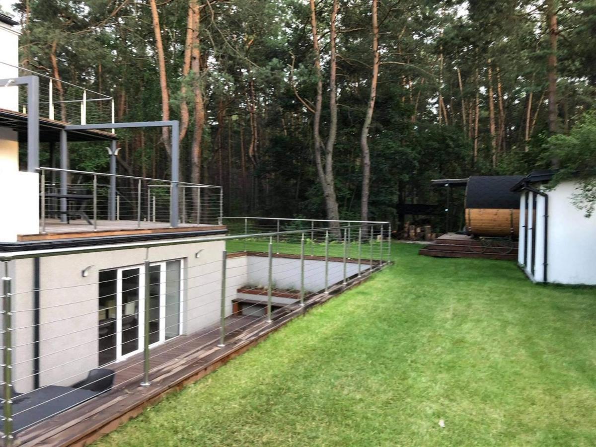 Luksusowy Apartament Pod Lasem, Otwock -Shared Garden, Sauna, Wood Hot Tub! Hot Tub Seasonal! Ngoại thất bức ảnh